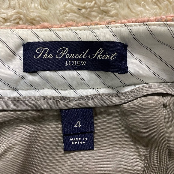 J. Crew boucle The Pencil Skirt - Picture 3 of 6